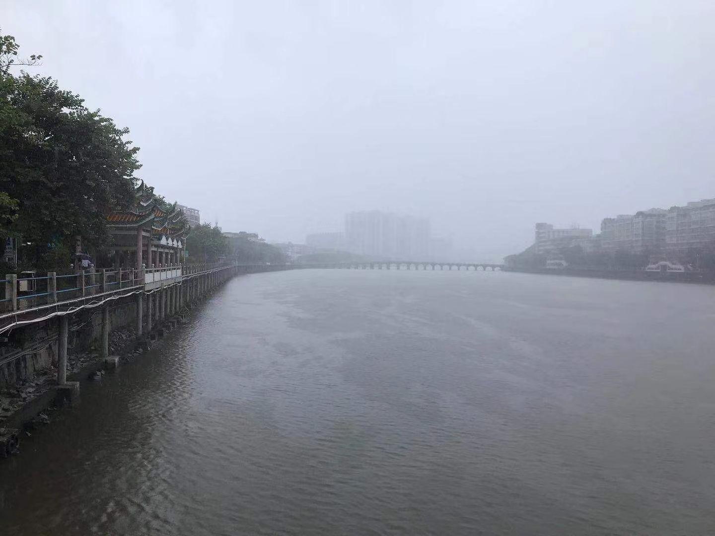 揭秘饶平台风云，最新消息导引